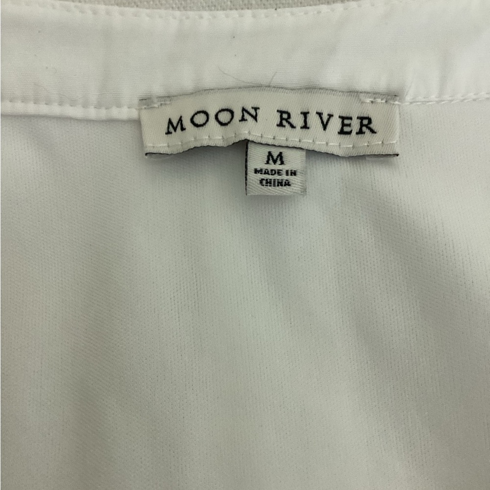Moon River Dress Womens 
Medium Ivory Embroidered Eyelet Puff Sleeves Feminine - Picture 9 of 14